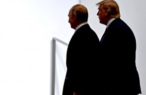 Коварный план Кремля: разнести Америку, чтобы спасти Трампа