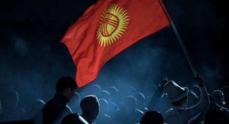 «Такого в истории страны ещё не было»: новый поворот киргизского кризиса