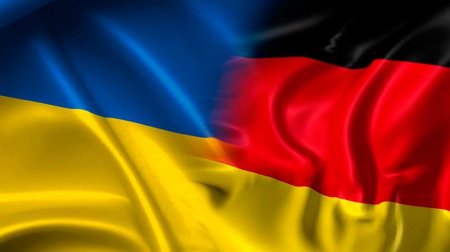 Берлин не намерен финансировать Украину и блокирует помощь ЕС в размере $9 млрд