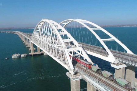Источники сообщили об украинском сценарии удара по Крымскому мосту (ФОТО)