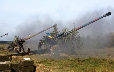 Украинские боевики обрушивают смертельные удары на Горловку, убивая и калеча людей (ФОТО)