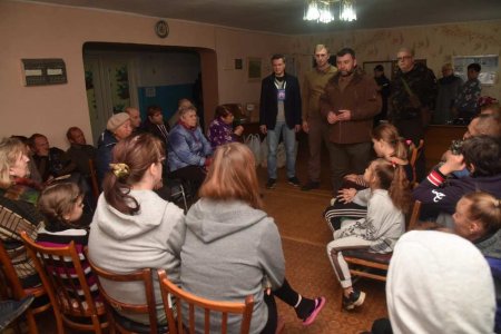 Глава ДНР посетил пункт временного размещения переселенцев из северной части Республики (ФОТО, ВИДЕО)