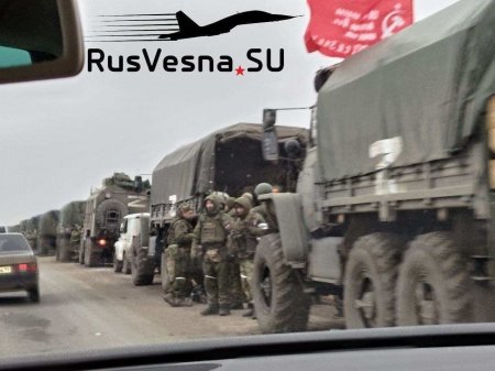 Колонны техники Армии России идут к фронту на юге (ФОТО, ВИДЕО)