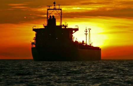 Дания намерена останавливать танкеры с российской нефтью для проверок — FT