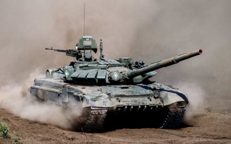 Армия России наступает на Донецком, Купянском, Херсонском фронтах, враг нес ...
