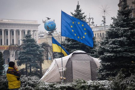 СМИ: Брюссель не спешит латать 15-миллиардную дыру в бюджете Украины