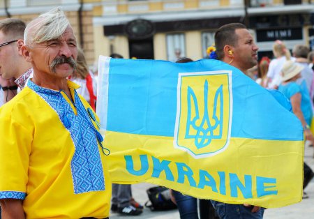 Киевский политолог Сергей Дацюк: Украина уничтожит всё русское в Крыму и Донбассе