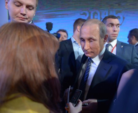 Примирительный тон Владимира Путина и его взгляд на украинский конфликт уди ...