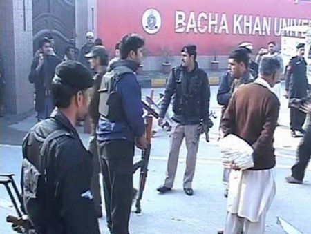Десятки человек погибли в результате нападения боевиков «Талибана» на университет в Пакистане
