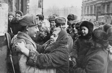 Операция «Январский гром»: 27 января 1944 года - День освобождения Ленинграда от блокады