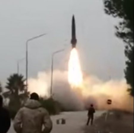 Удар тактической ракетой «Точка-У» по террористам в Сирии — опубликованы кадры (ВИДЕО)