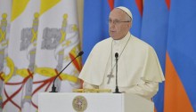 Папа Римский выступил с осуждением геноцида армян