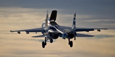 NBC узнал о пролете Су-27 в шести метрах от американского самолета