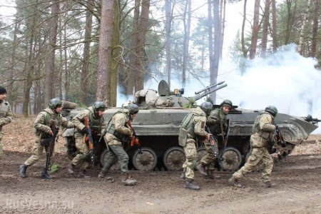 Привязали РПГ к транспортёру: ВСУ готовятся к штурму Донбасса (ФОТО)