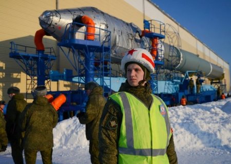 Россия запустила с космодрома Плесецк ракету с военным спутником