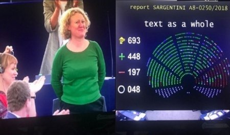 Европарламент применил против Венгрии 