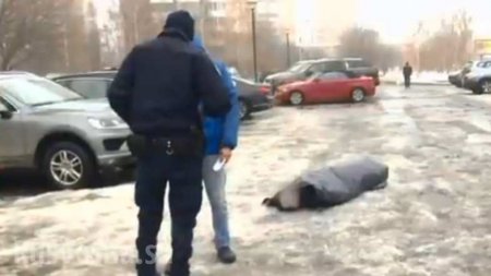 В Киеве под зданием ЦИК умер экс-нардеп (ФОТО)
